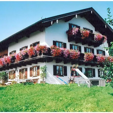 Hechlhof בית חווה סיאון-זיברוק